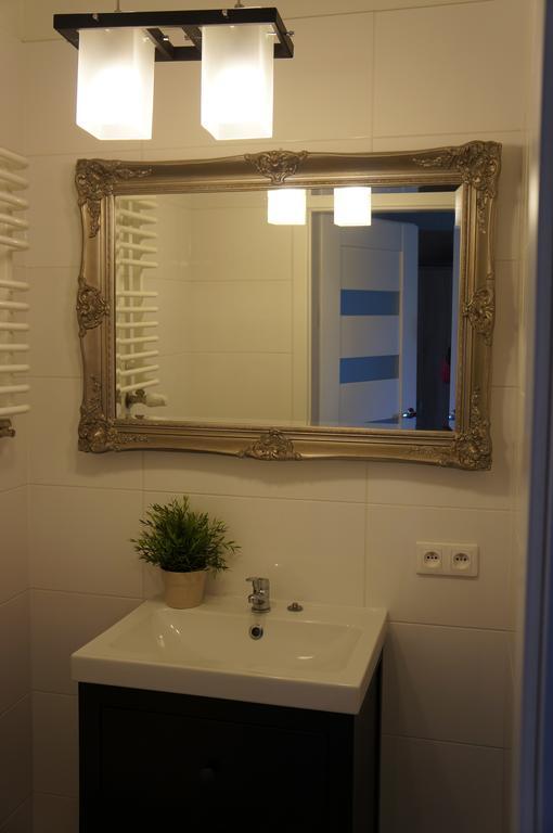 Apartamenty Z Klimatem Poznań Extérieur photo