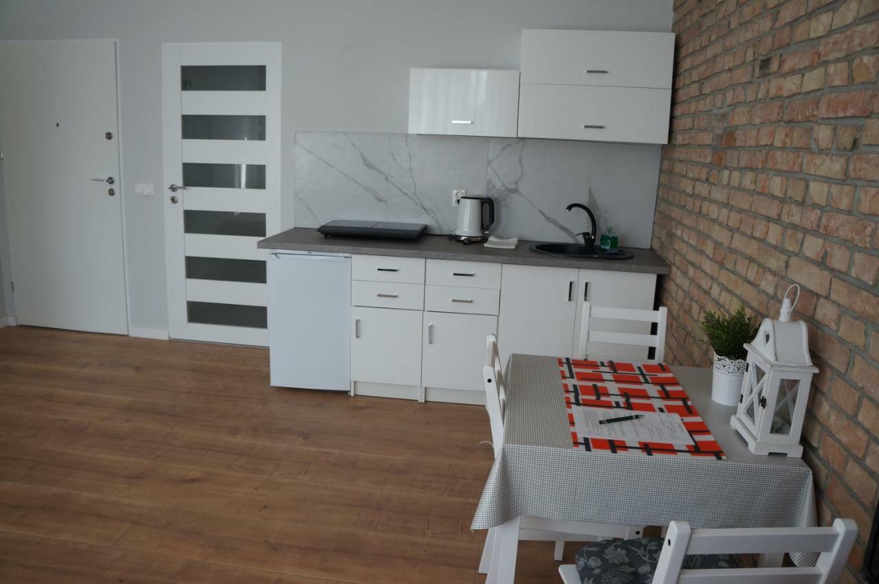 Apartamenty Z Klimatem Poznań Extérieur photo